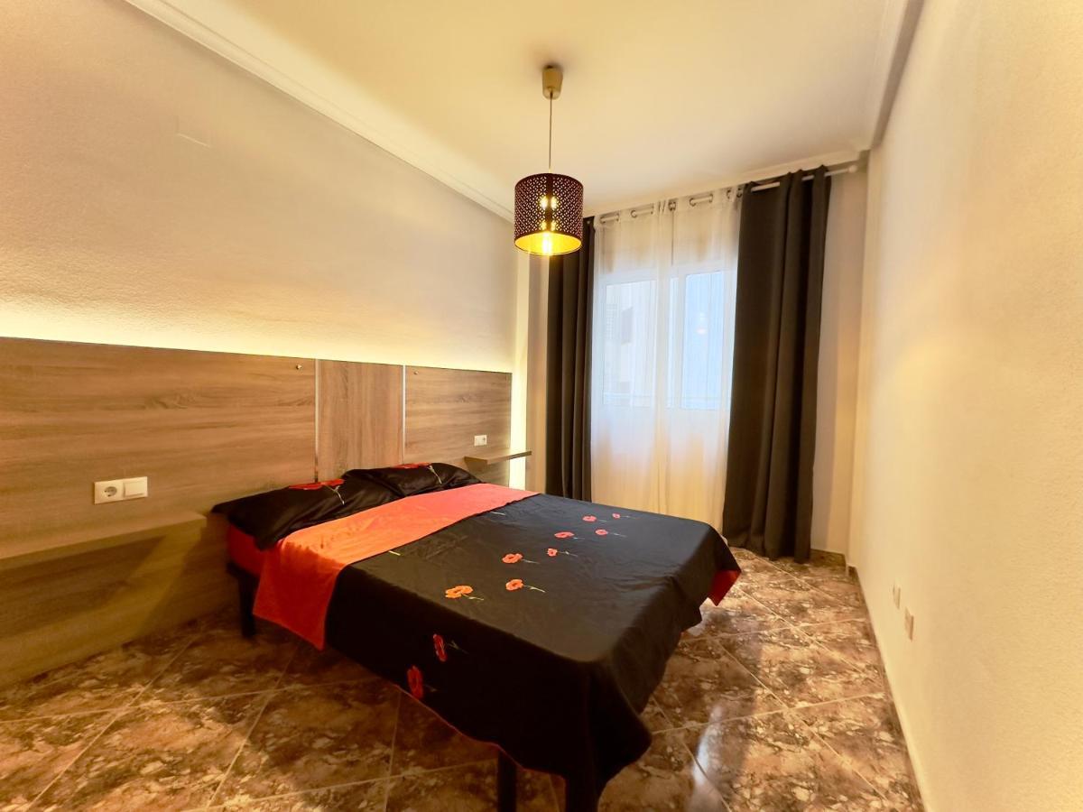 Modern Apartment On Playa Del Cura Torrevieja Esterno foto