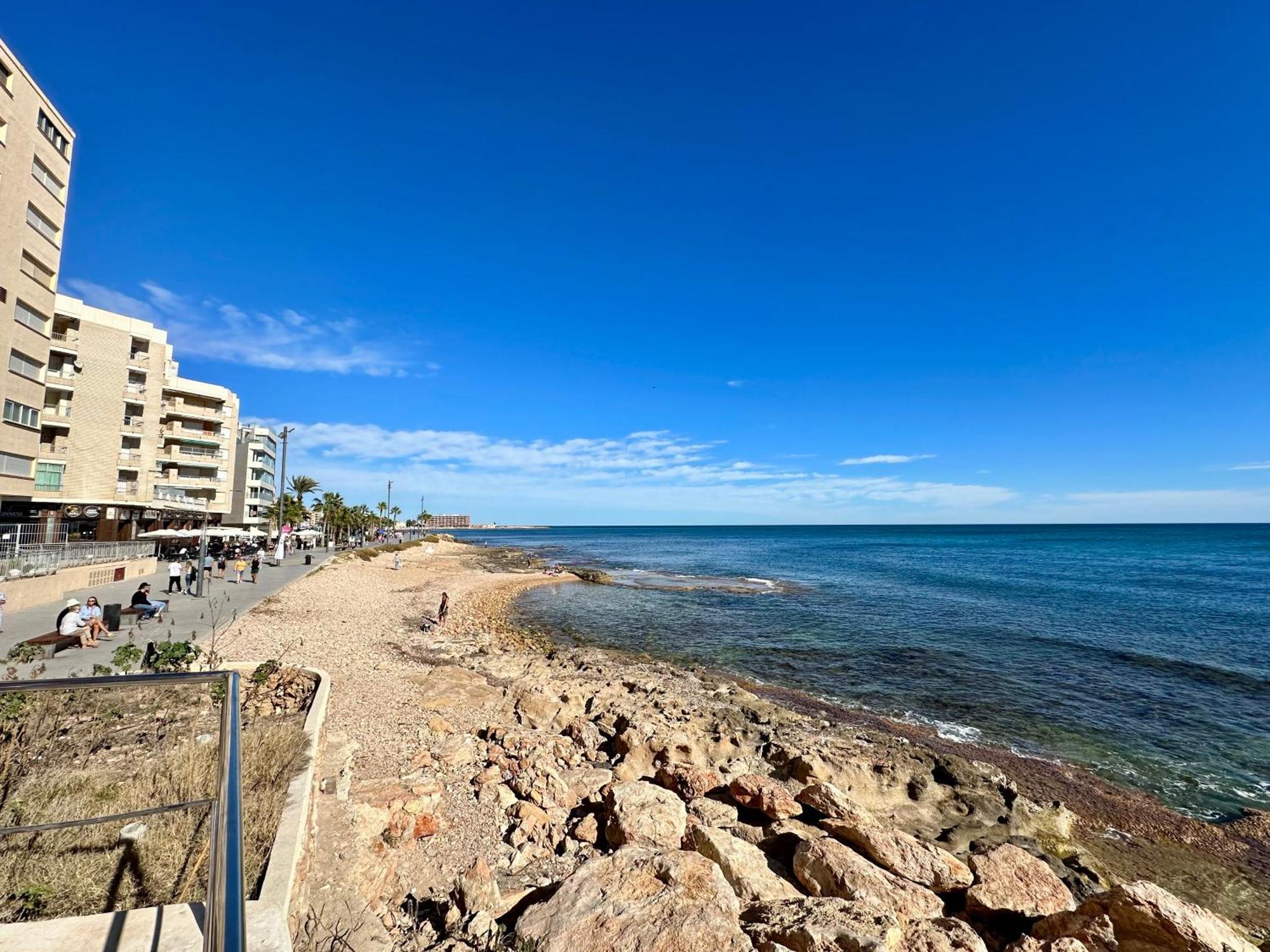 Modern Apartment On Playa Del Cura Torrevieja Esterno foto
