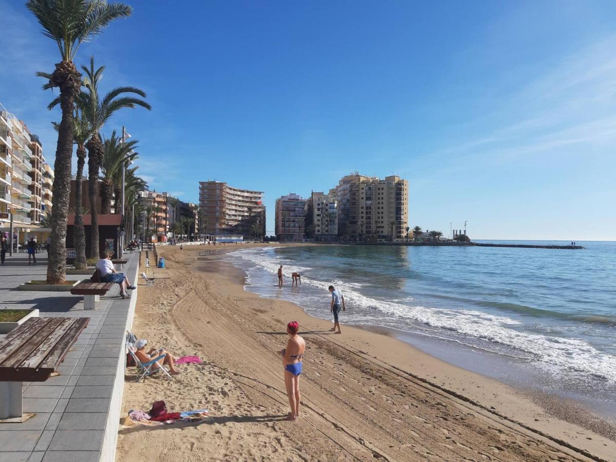 Modern Apartment On Playa Del Cura Torrevieja Esterno foto